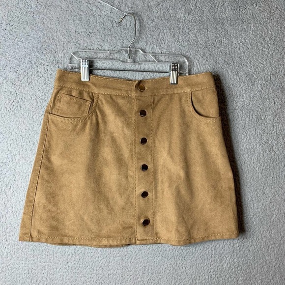 EXPRESS Skirt Womens 2 Faux Suede Mini Exposed Button A‎ Line Light Tan Beige - Picture 1 of 7